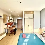 Deluxe Studio Apt In Vinhomes Green Bay With Swimming Pools, Gym And Outdoor Sports