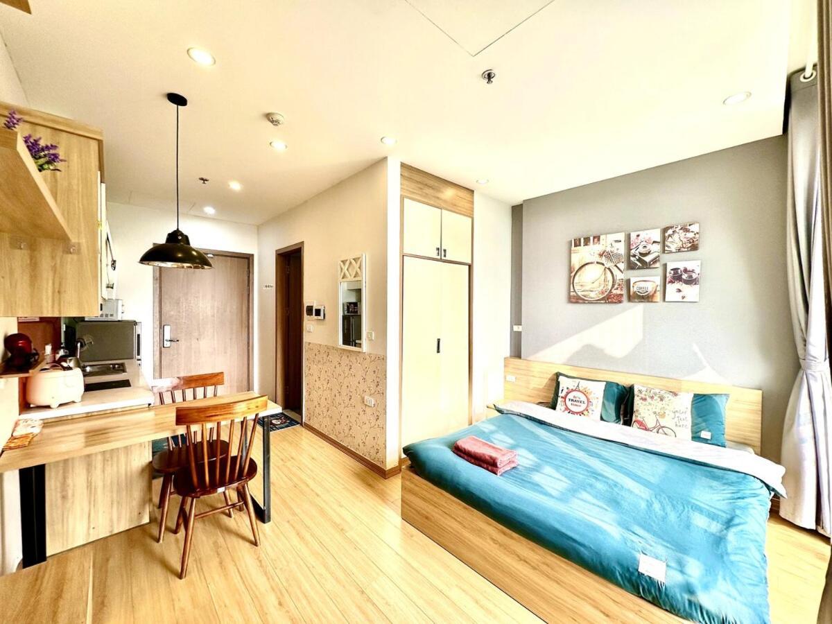 Deluxe In Vinhomes Bay With Swimming Pools, Gym And Outdoor Sports Hà Nội