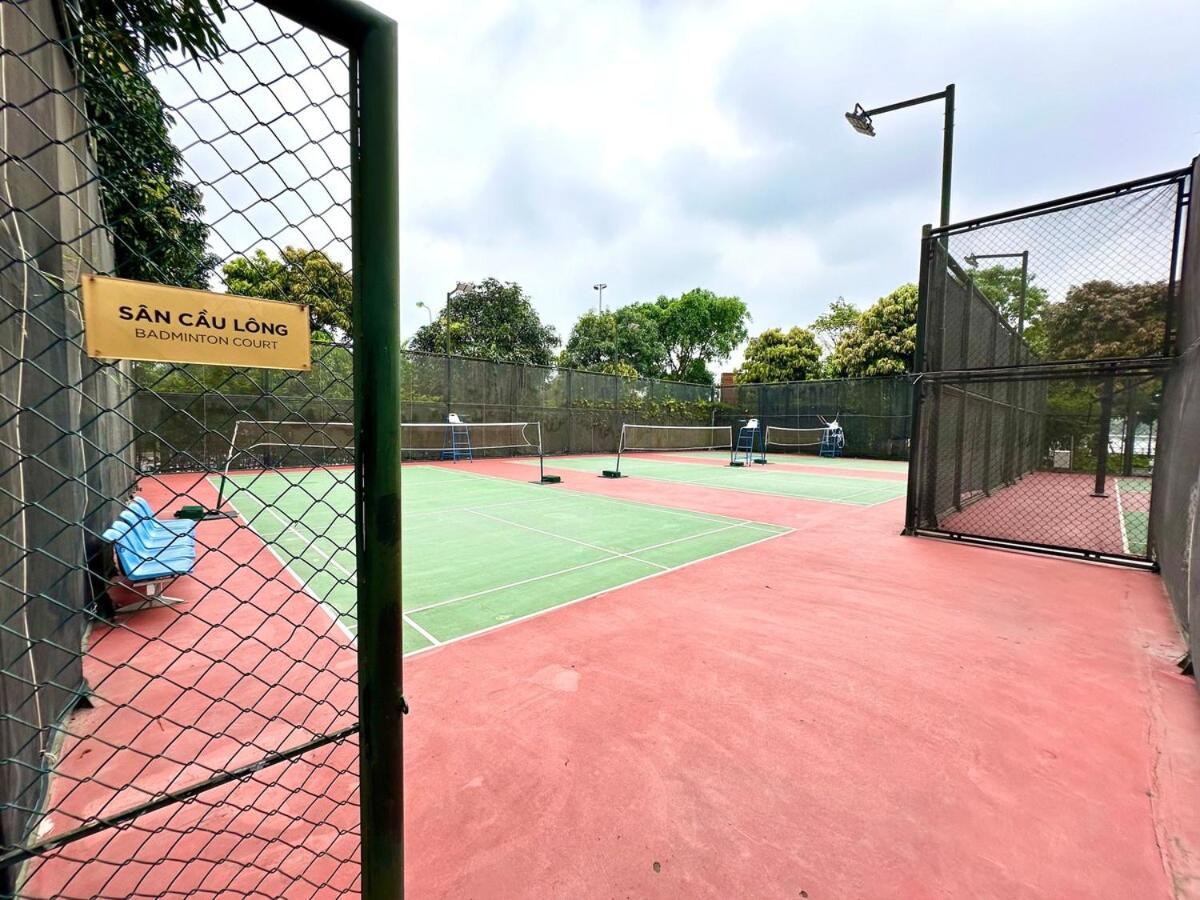 Deluxe In Vinhomes Bay With Swimming Pools, Gym And Outdoor Sports Căn hộ