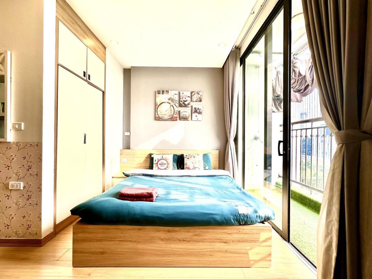 Deluxe In Vinhomes Bay With Swimming Pools, Gym And Outdoor Sports Hà Nội
